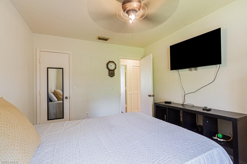 SAN CARLOS PARK - Residential