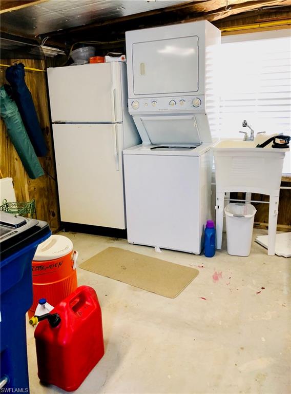 FLAMINGO BAY - Residential