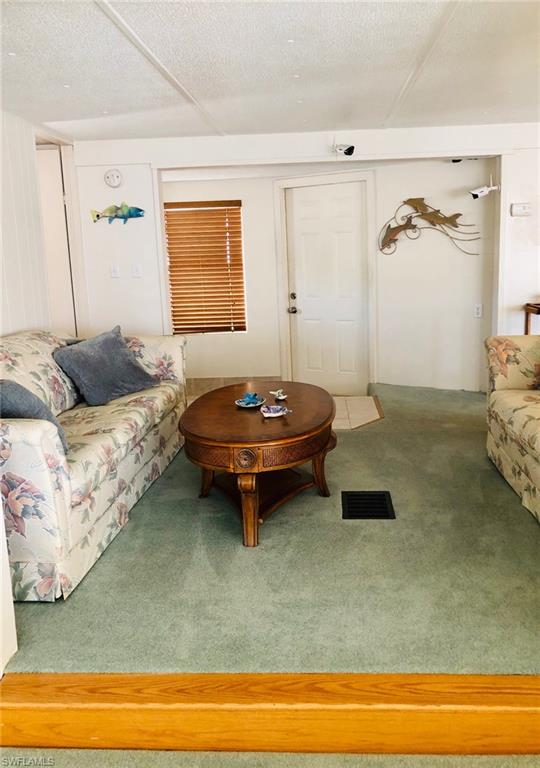 FLAMINGO BAY - Residential