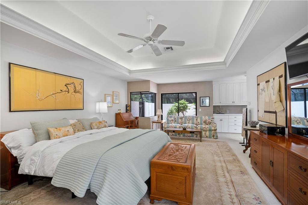 PINECREST AT PELICAN BAY - Residential