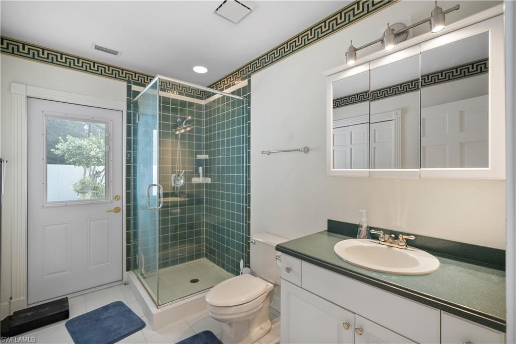 PINECREST AT PELICAN BAY - Residential