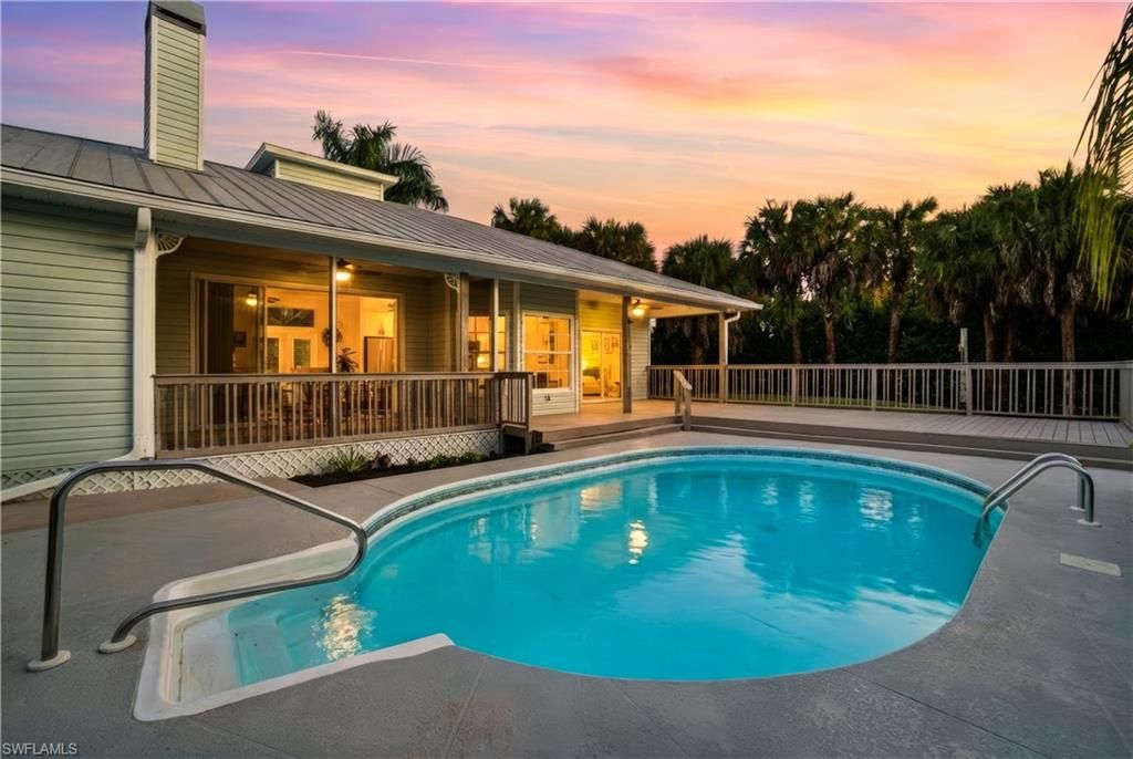 Photo of 491 21st ST NW, NAPLES, FL 34120 (MLS # 225084278)