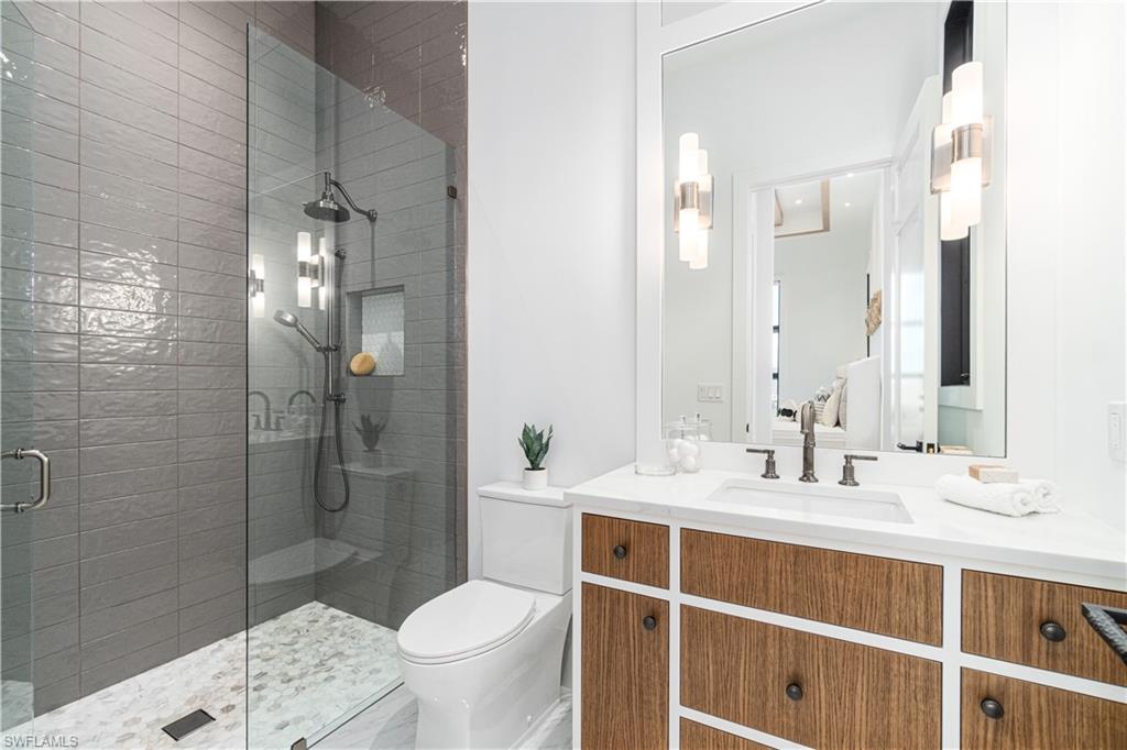 BONITA BEACH - Residential