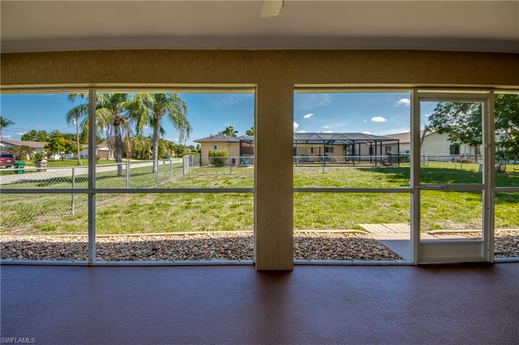 CAPE CORAL - Residential