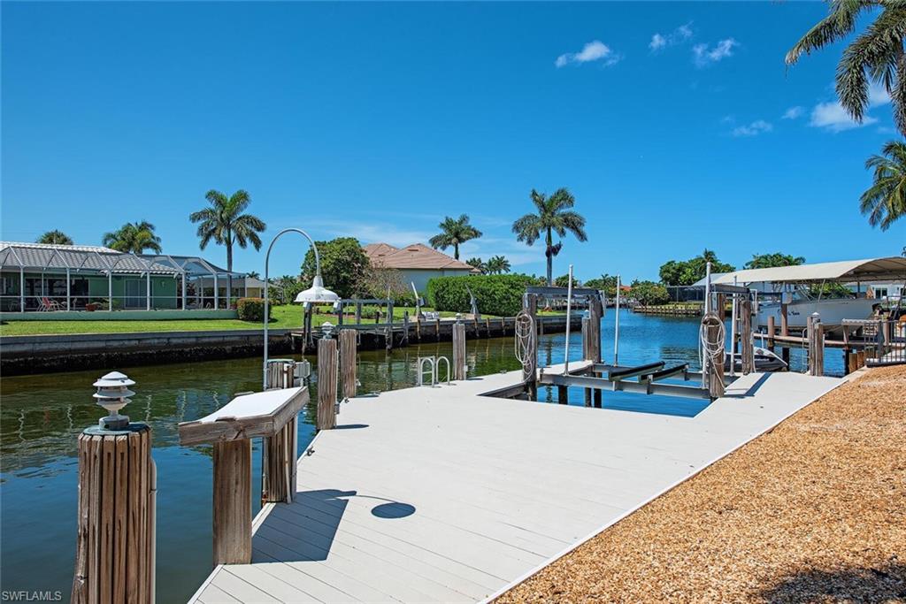 MARCO ISLAND - Residential