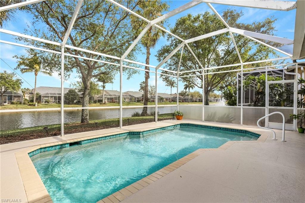 IBIS COVE - Residential