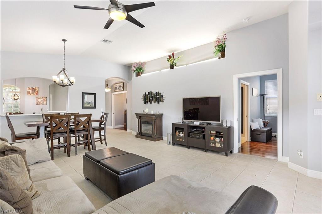 IBIS COVE - Residential