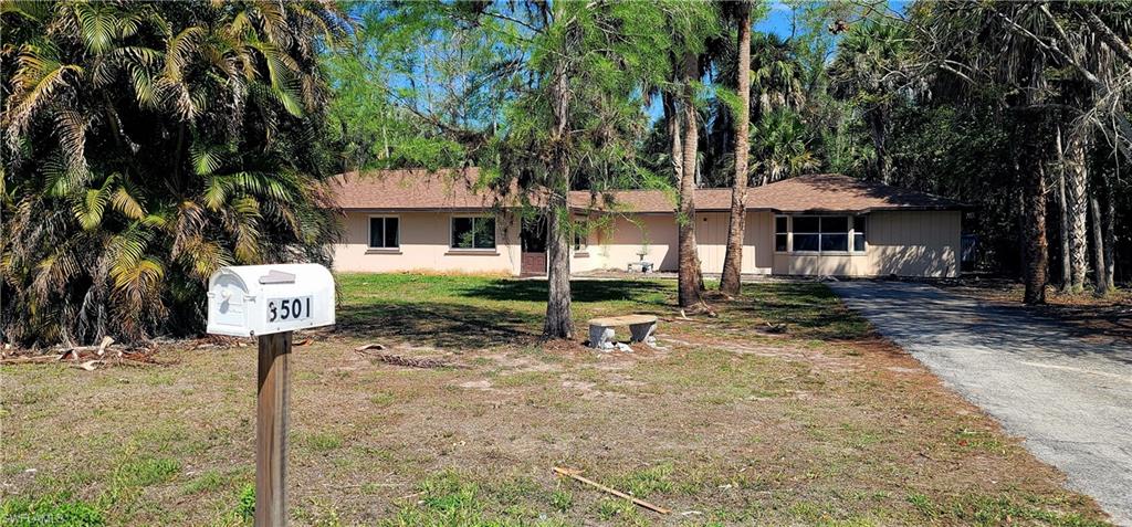 GOLDEN GATE ESTATES - Residential