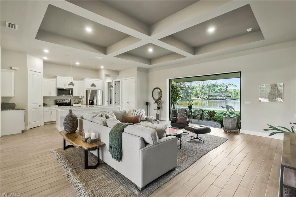 SAN CARLOS ESTATES - Residential