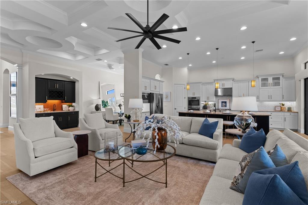 9283 Rialto LN