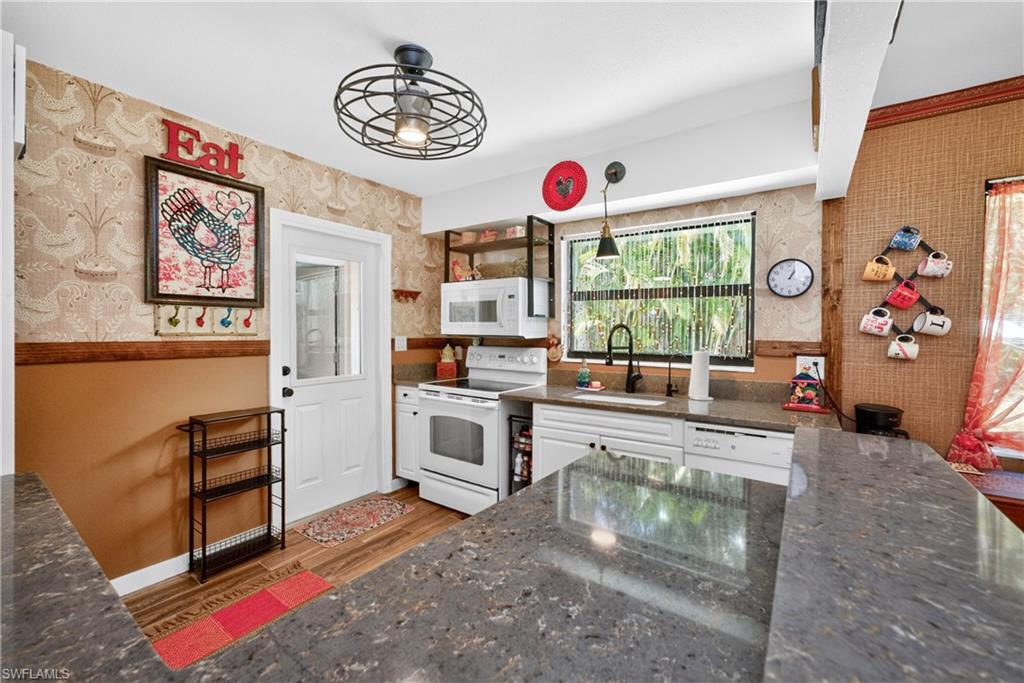 PUNTA GORDA - Residential