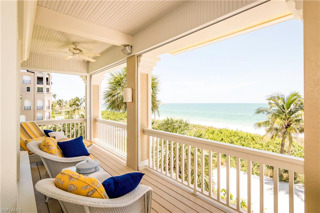 BAREFOOT BEACH - Residential