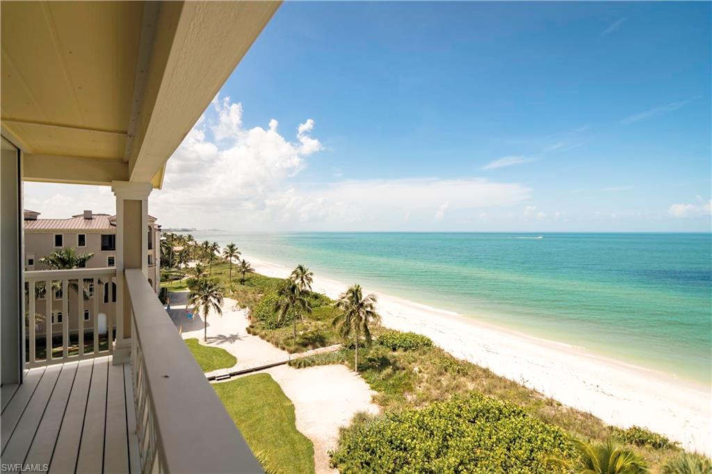 BAREFOOT BEACH - Residential