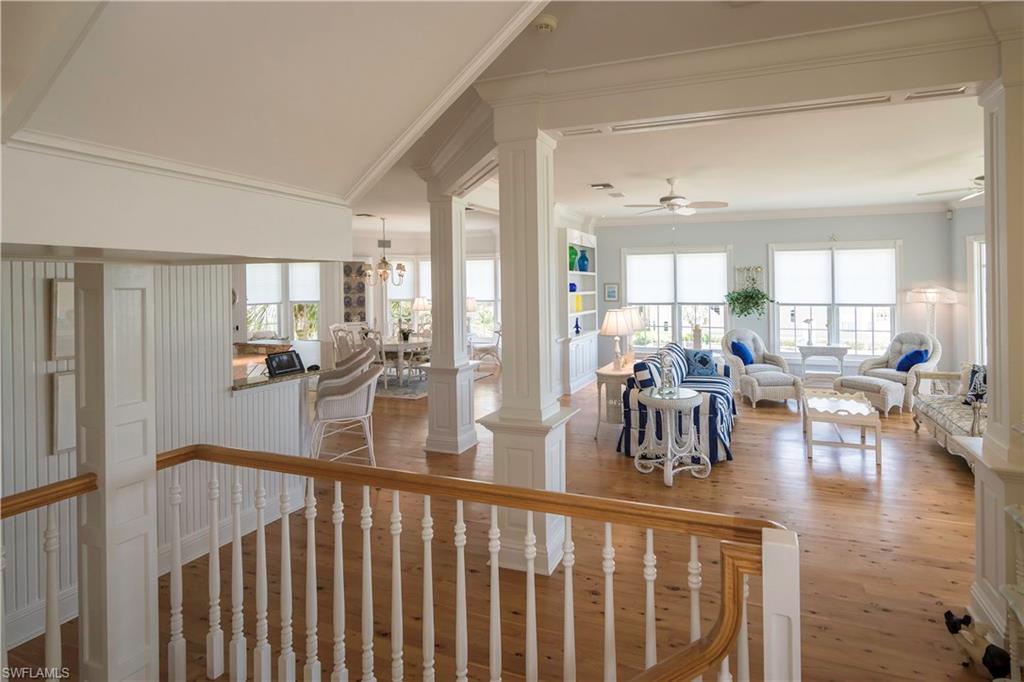 BAREFOOT BEACH - Residential