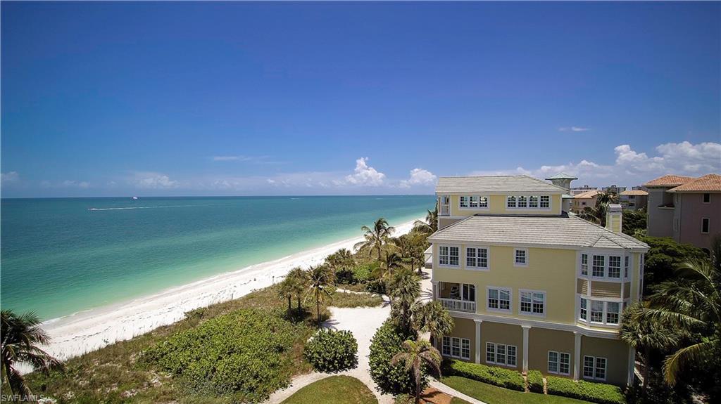 BAREFOOT BEACH - Residential