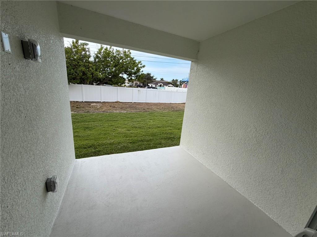 CAPE CORAL - Residential Lease