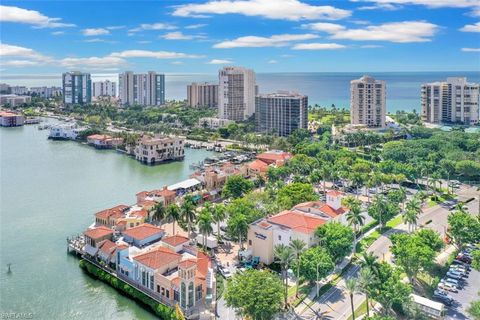 A home in NAPLES