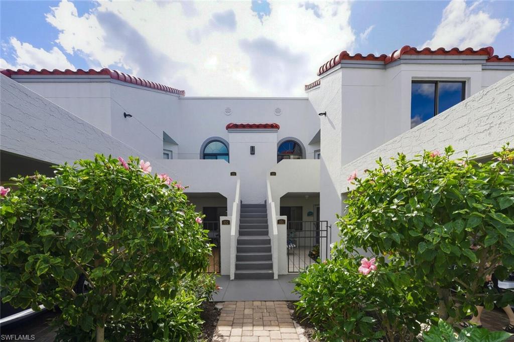 BEACHWALK GARDENS - Residential