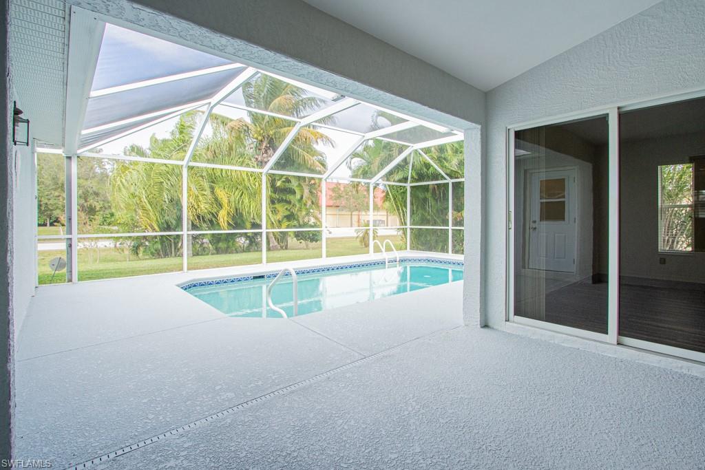 CAPE CORAL - Residential