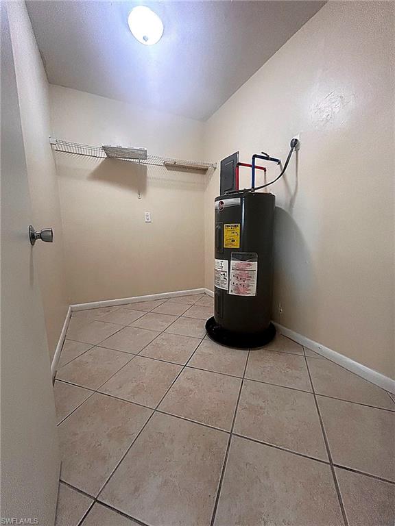 CAPE CORAL - Residential Lease