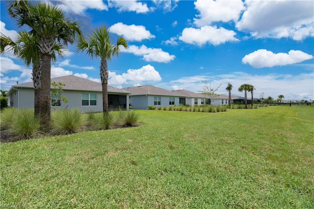 NORTHRIDGE - Residential Lease