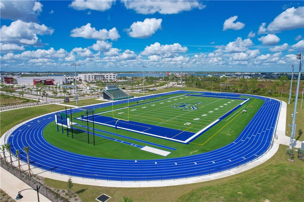 NORTHRIDGE - Residential Lease