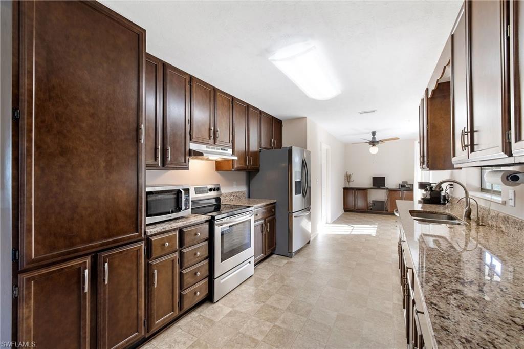 GOLDEN GATE CITY - Residential