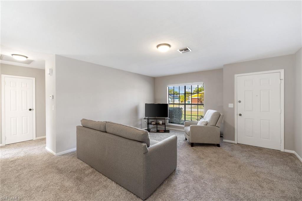 GOLDEN GATE CITY - Residential