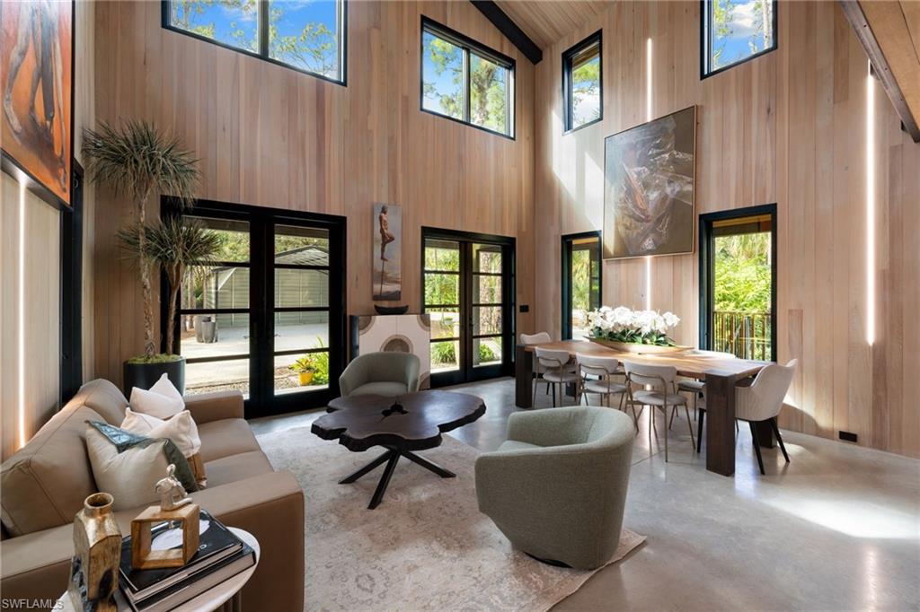 GOLDEN GATE ESTATES - Residential