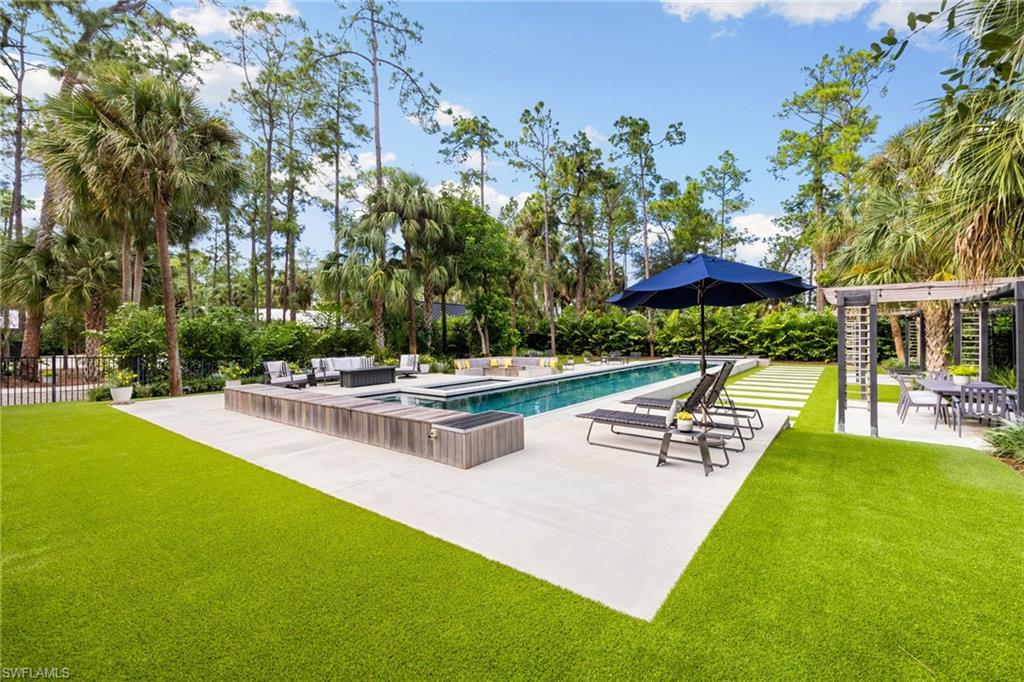 GOLDEN GATE ESTATES - Residential