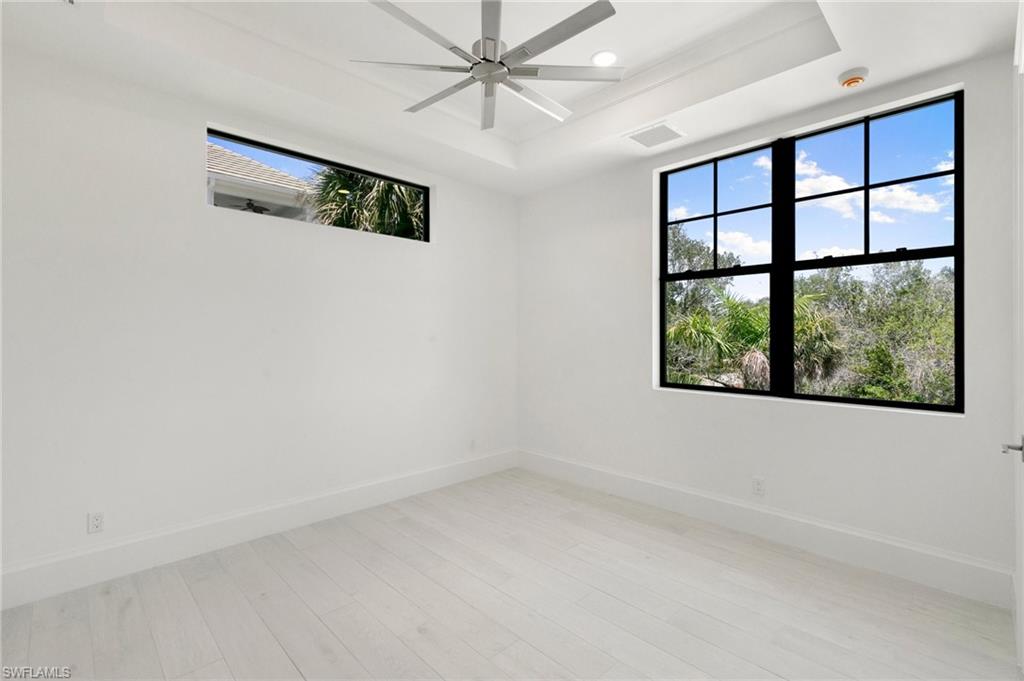 HIDEAWAY BEACH - Residential