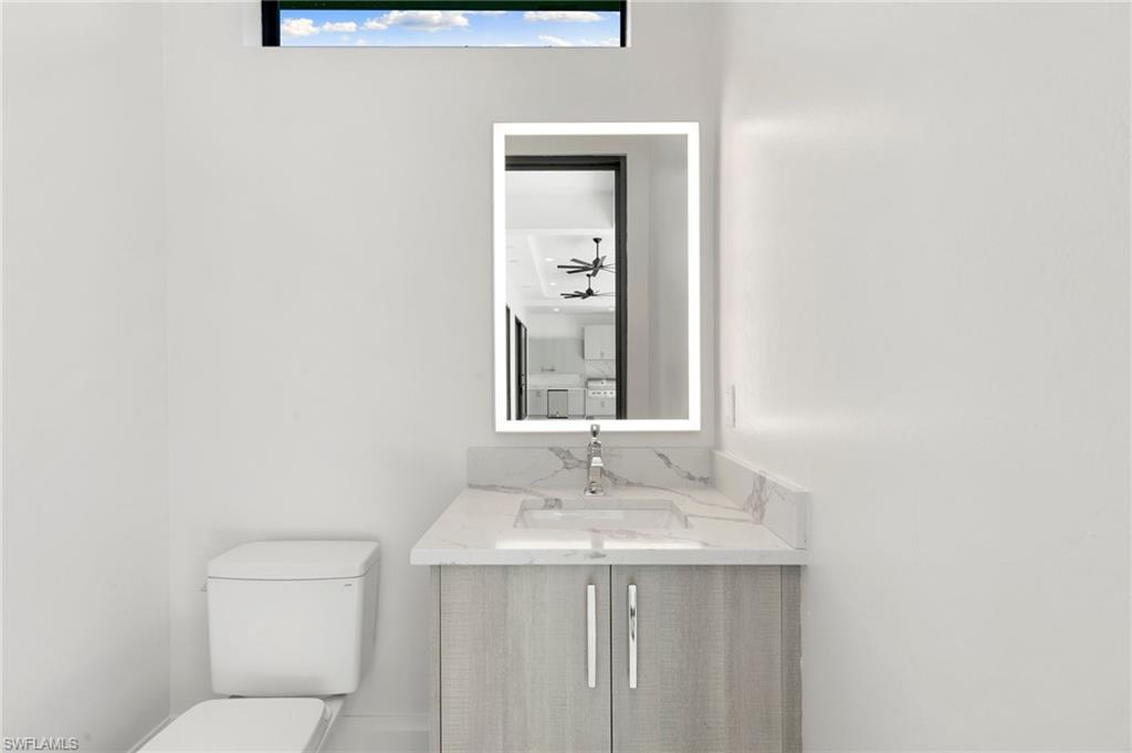 HIDEAWAY BEACH - Residential