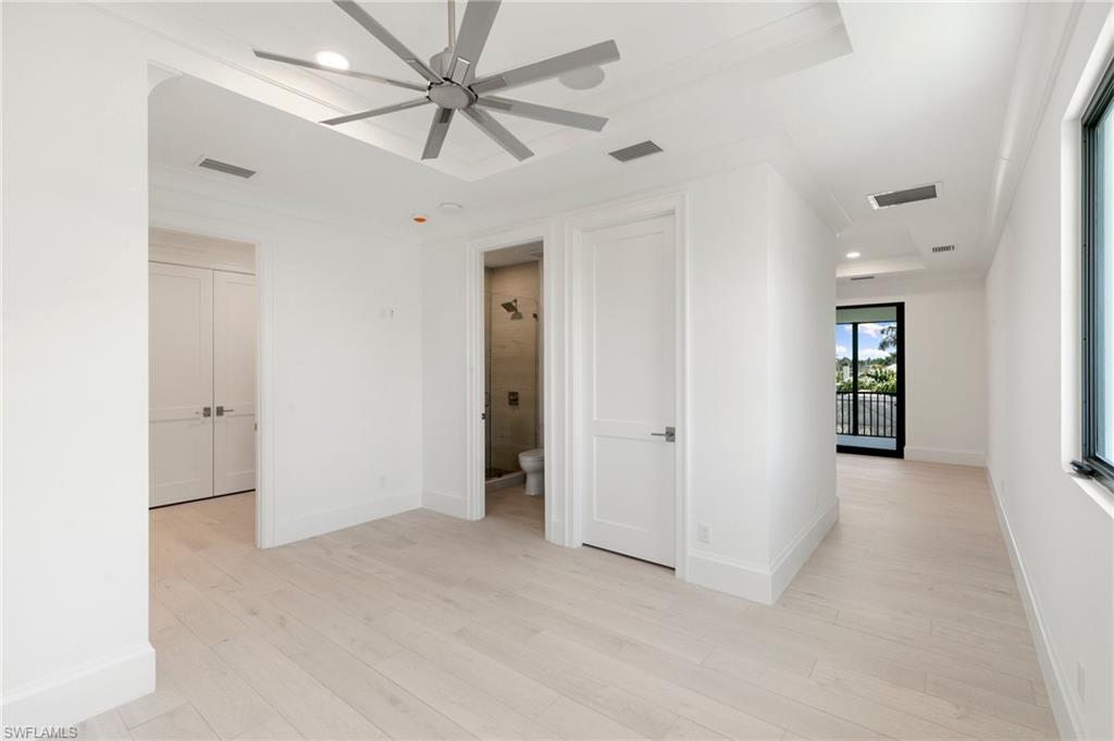 HIDEAWAY BEACH - Residential