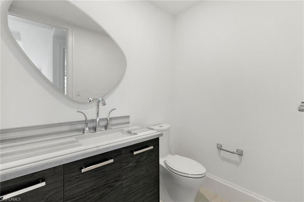 HIDEAWAY BEACH - Residential