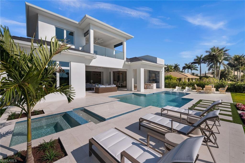 MOORINGS - Residential