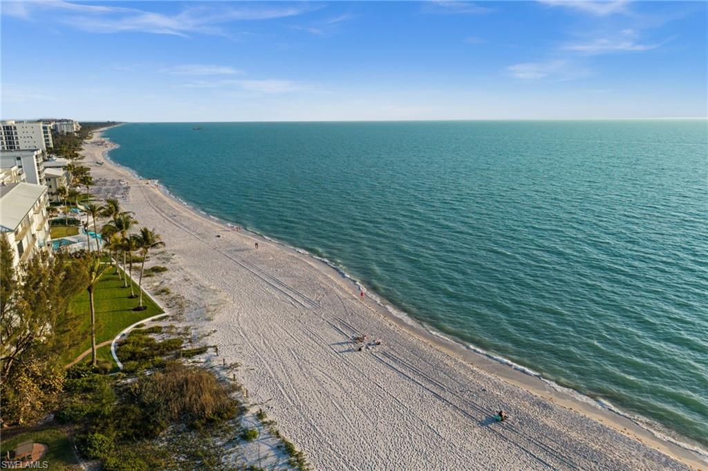 MOORINGS - Residential