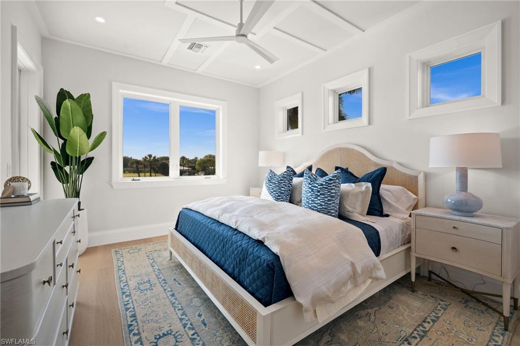 MOORINGS - Residential