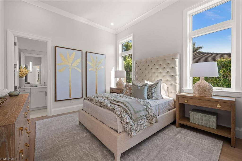 MOORINGS - Residential