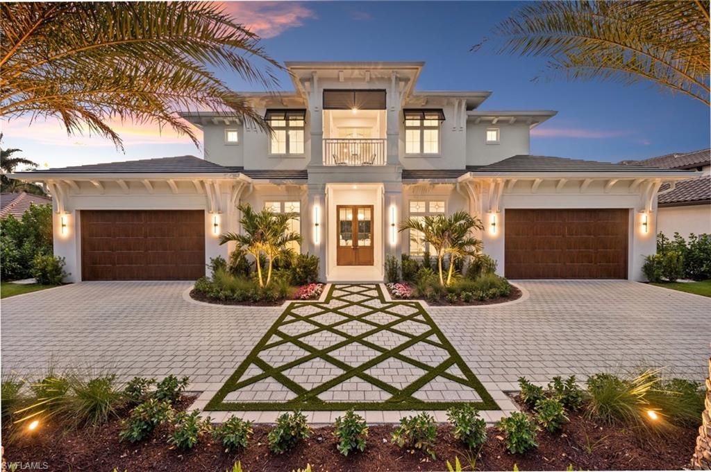 Photo of 809 Wedge DR, NAPLES, FL 34103 (MLS # 225083591)