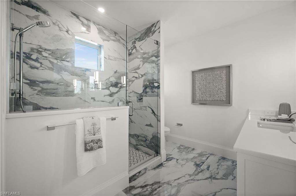 MOORINGS - Residential