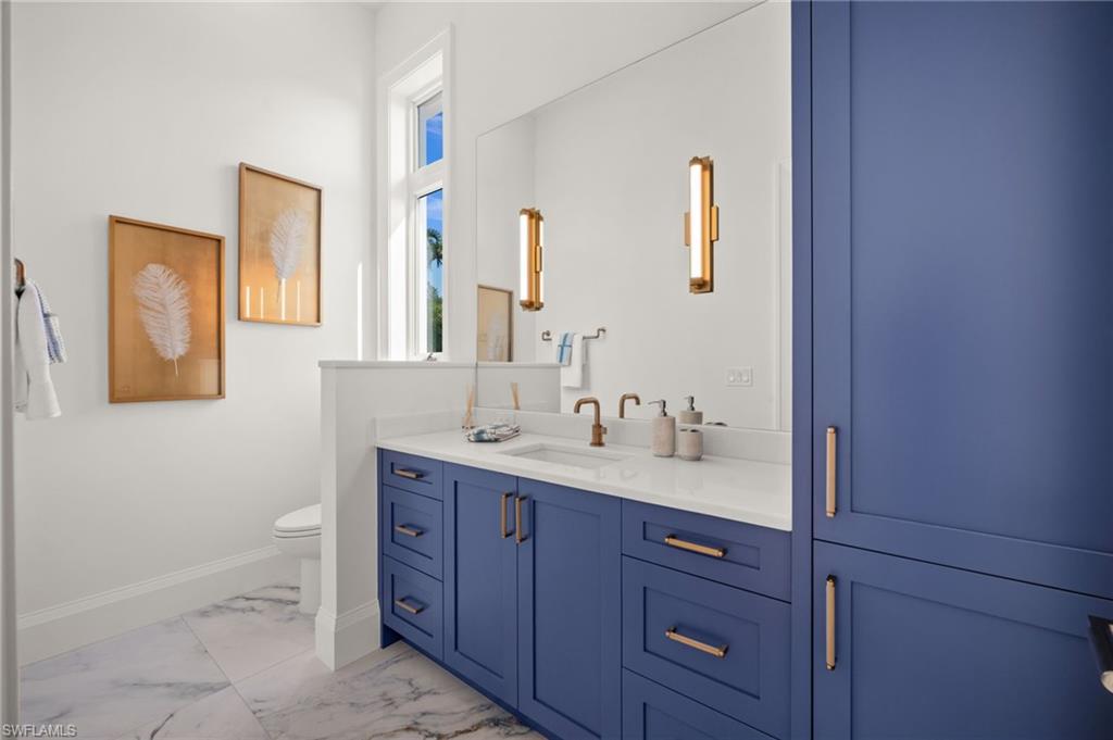 MOORINGS - Residential