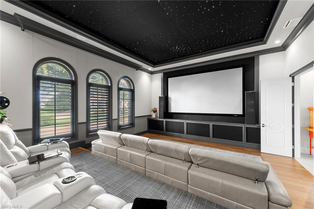 QUAIL WEST - Residential