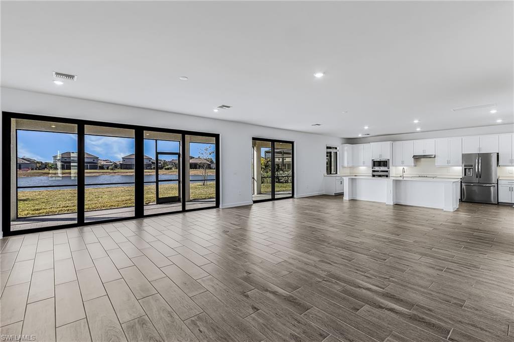 TIMBER CREEK - Residential