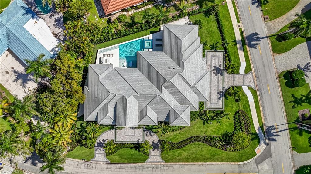 PARK SHORE - Residential