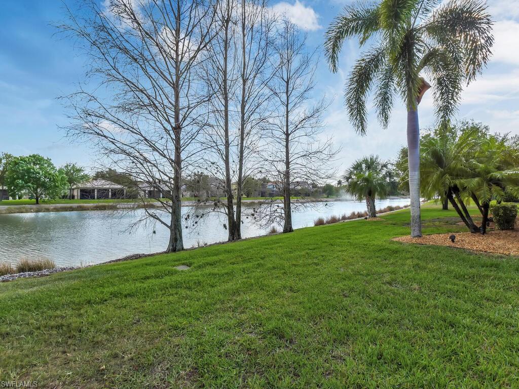 MAGNOLIA LAKES - Residential