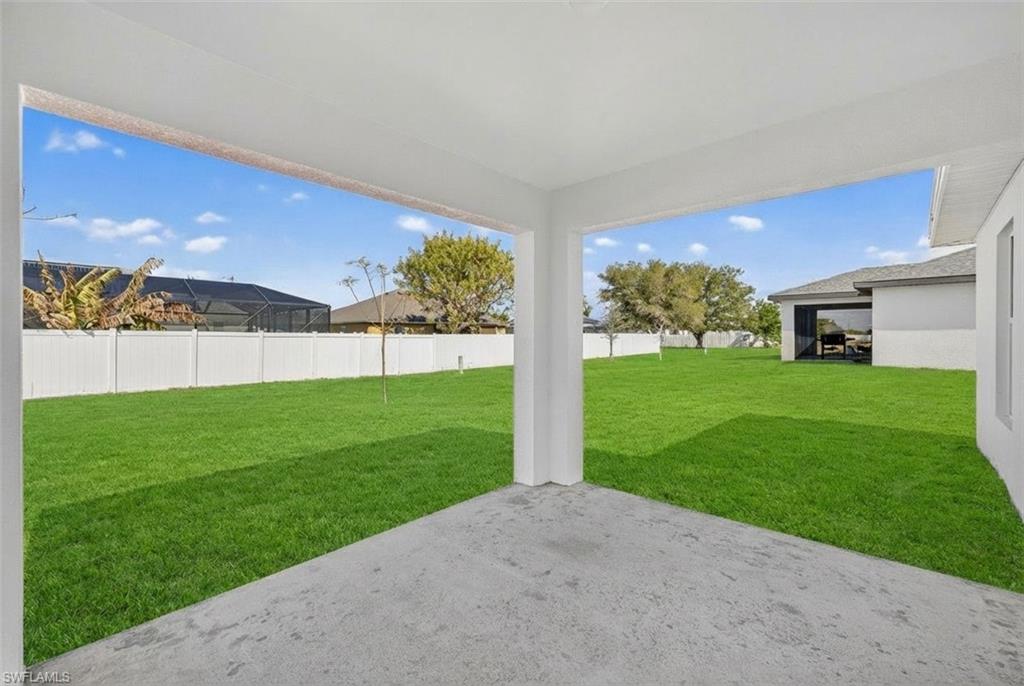 CAPE CORAL - Residential