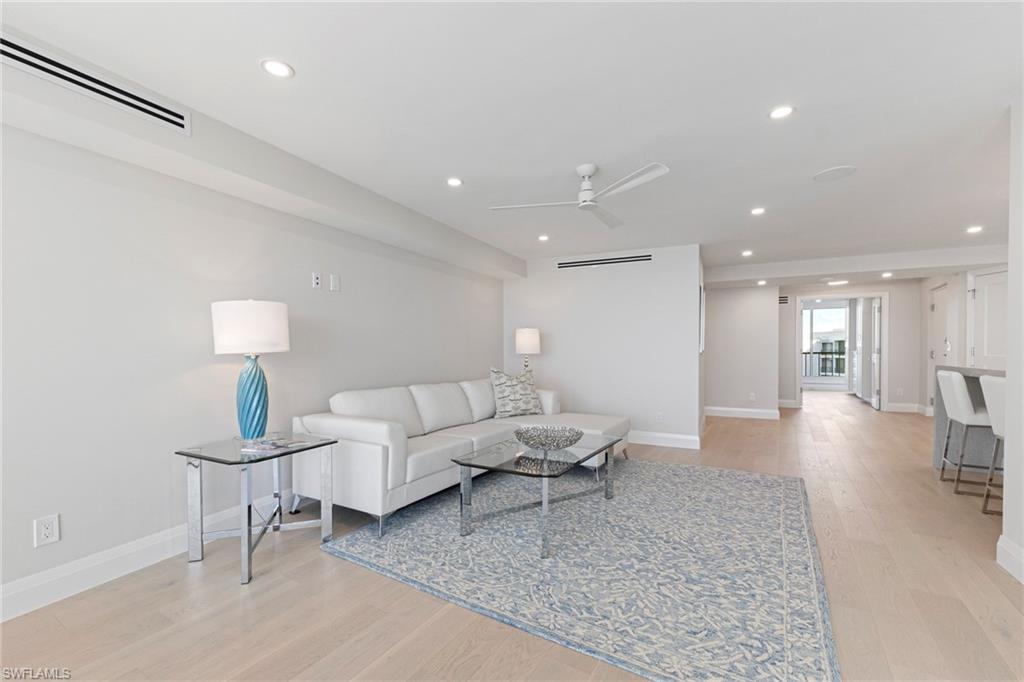 ADMIRALTY POINT - Residential