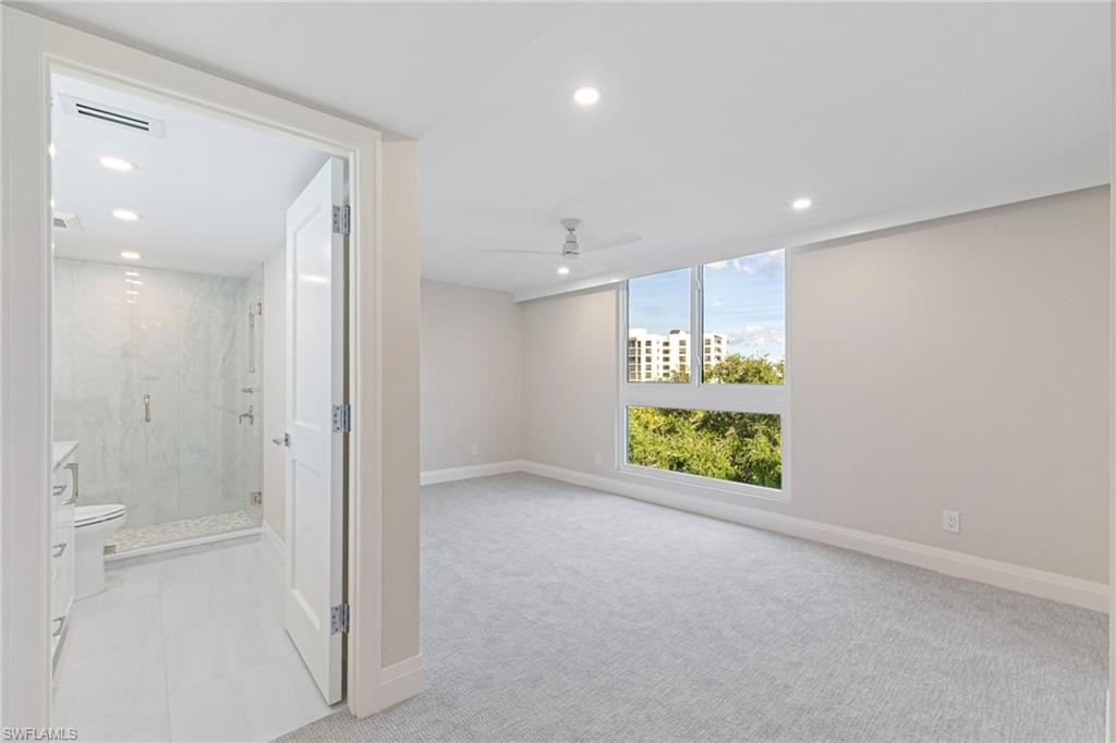 ADMIRALTY POINT - Residential