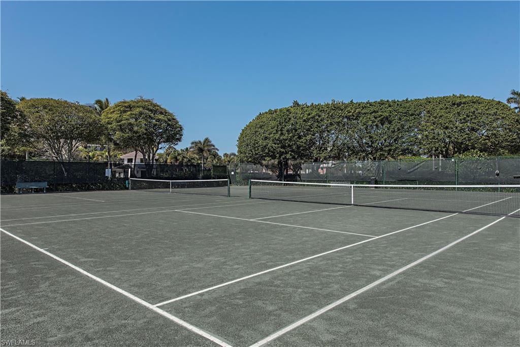 ADMIRALTY POINT - Residential