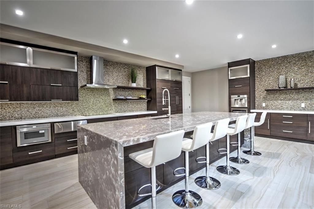 PARK SHORE - Residential